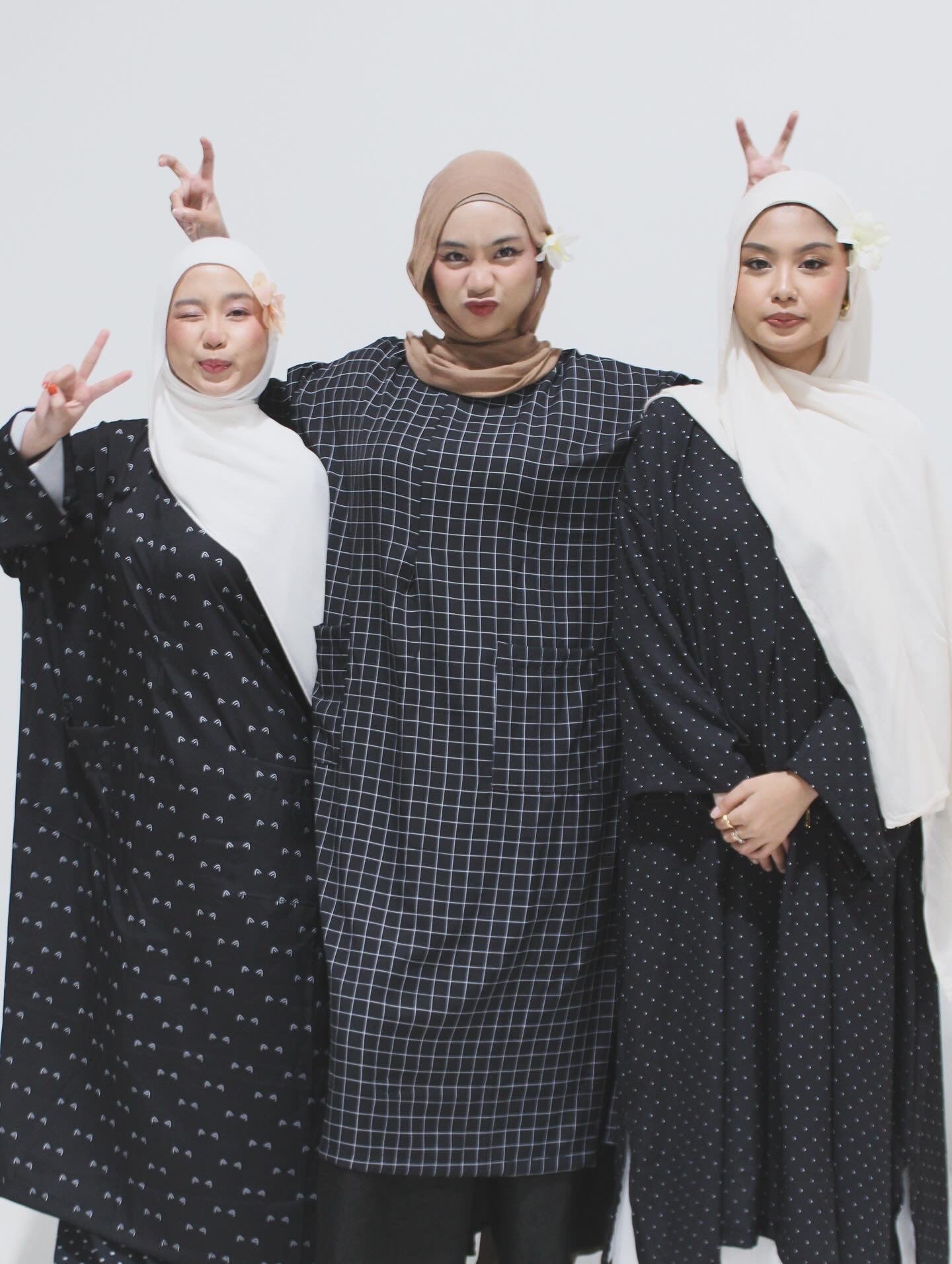 The Ratu Collection - Naomi Midi